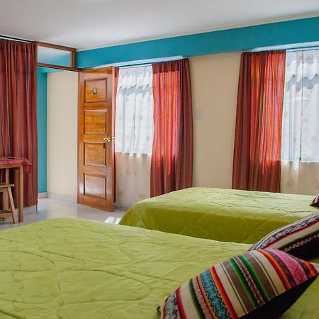 B&B Valcava Urubamba Bagian luar foto