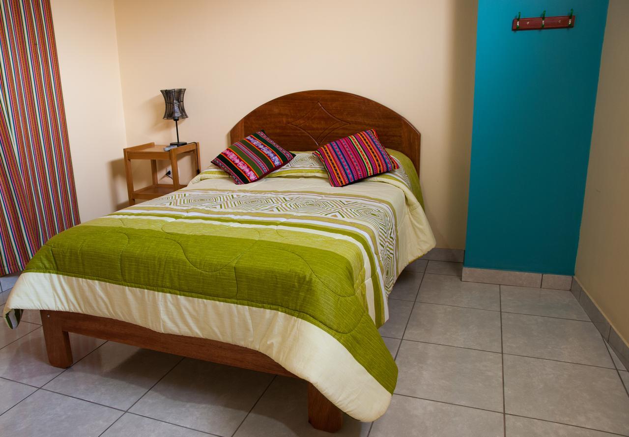 B&B Valcava Urubamba Bagian luar foto