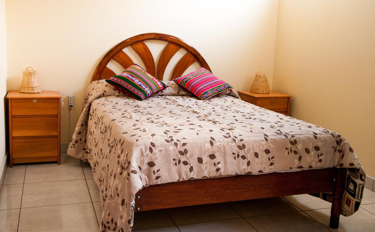 B&B Valcava Urubamba Bagian luar foto